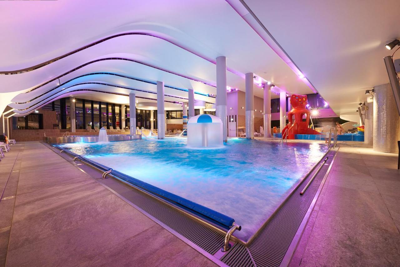 Vacationclub - Baltic Park Fort Apartament G.308 Swinoujscie Bagian luar foto